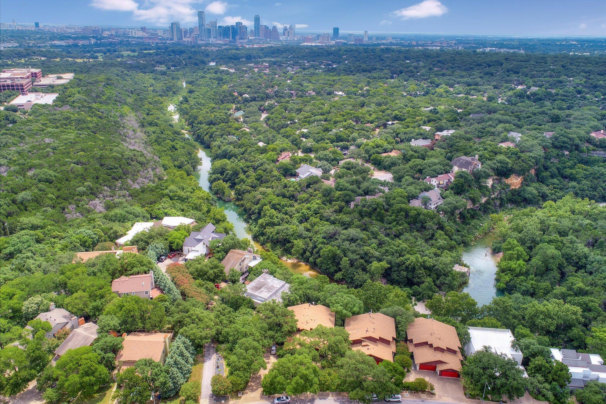 1325 Spyglass DR, Austin, TX 78746 photo 5