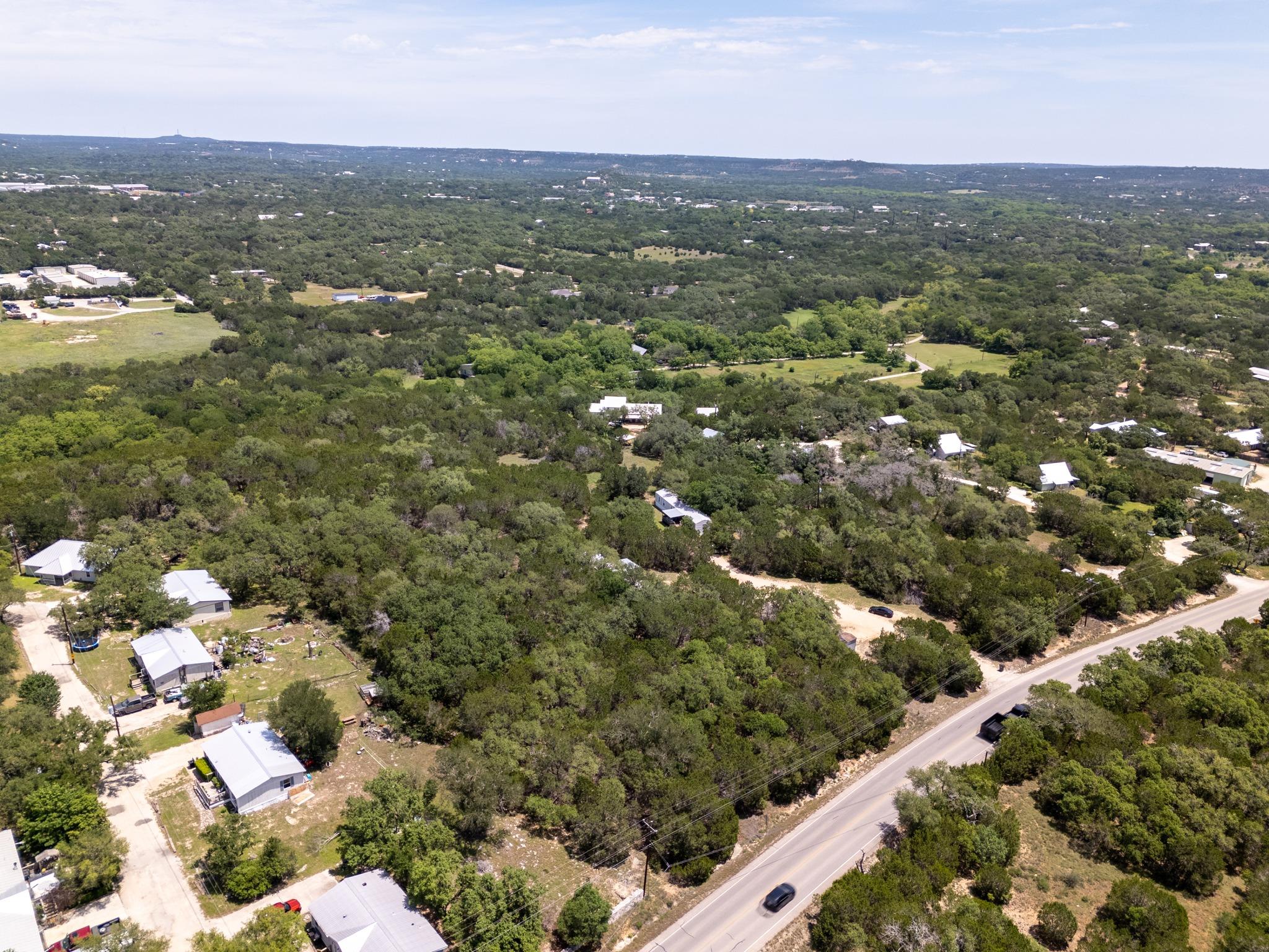 502 Wayside DR, Wimberley, TX 78676 photo 2