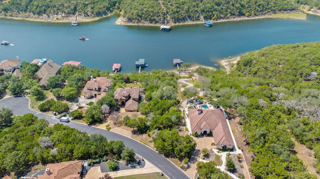 18504 Monet Pointe DR, Leander, TX 78645 photo 2