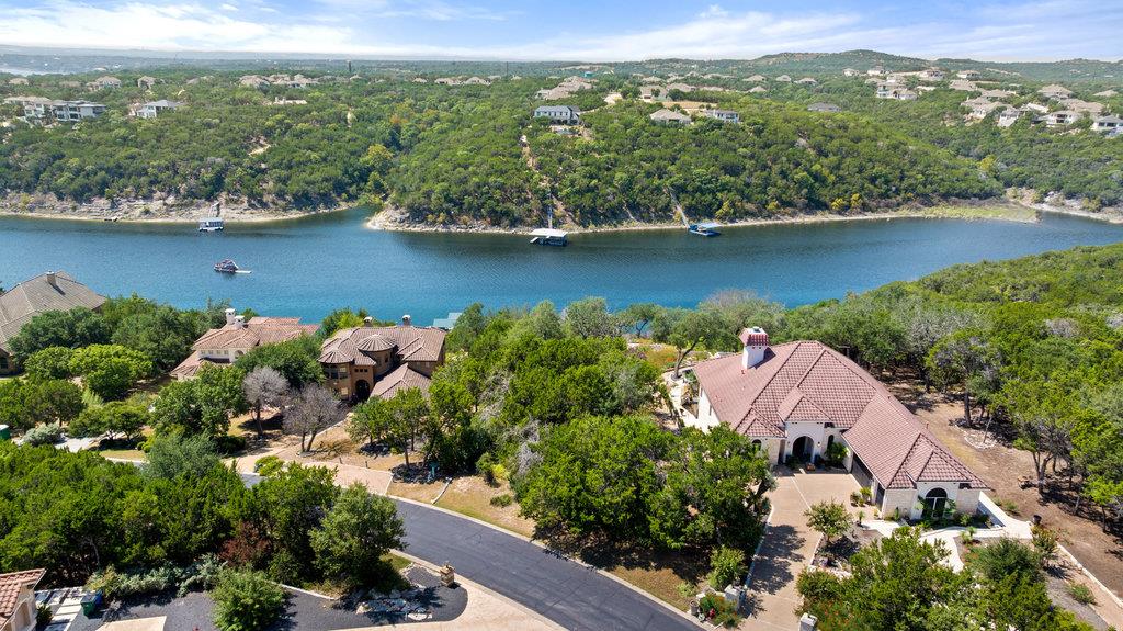 18504 Monet Pointe DR, Leander, TX 78645 photo 5