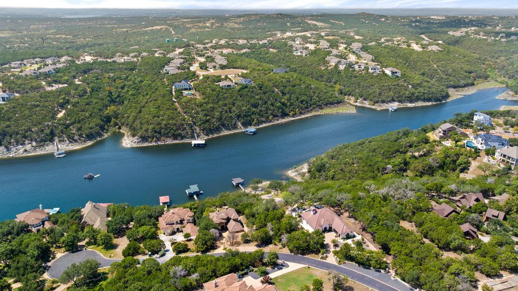 18504 Monet Pointe DR, Leander, TX 78645 photo 4