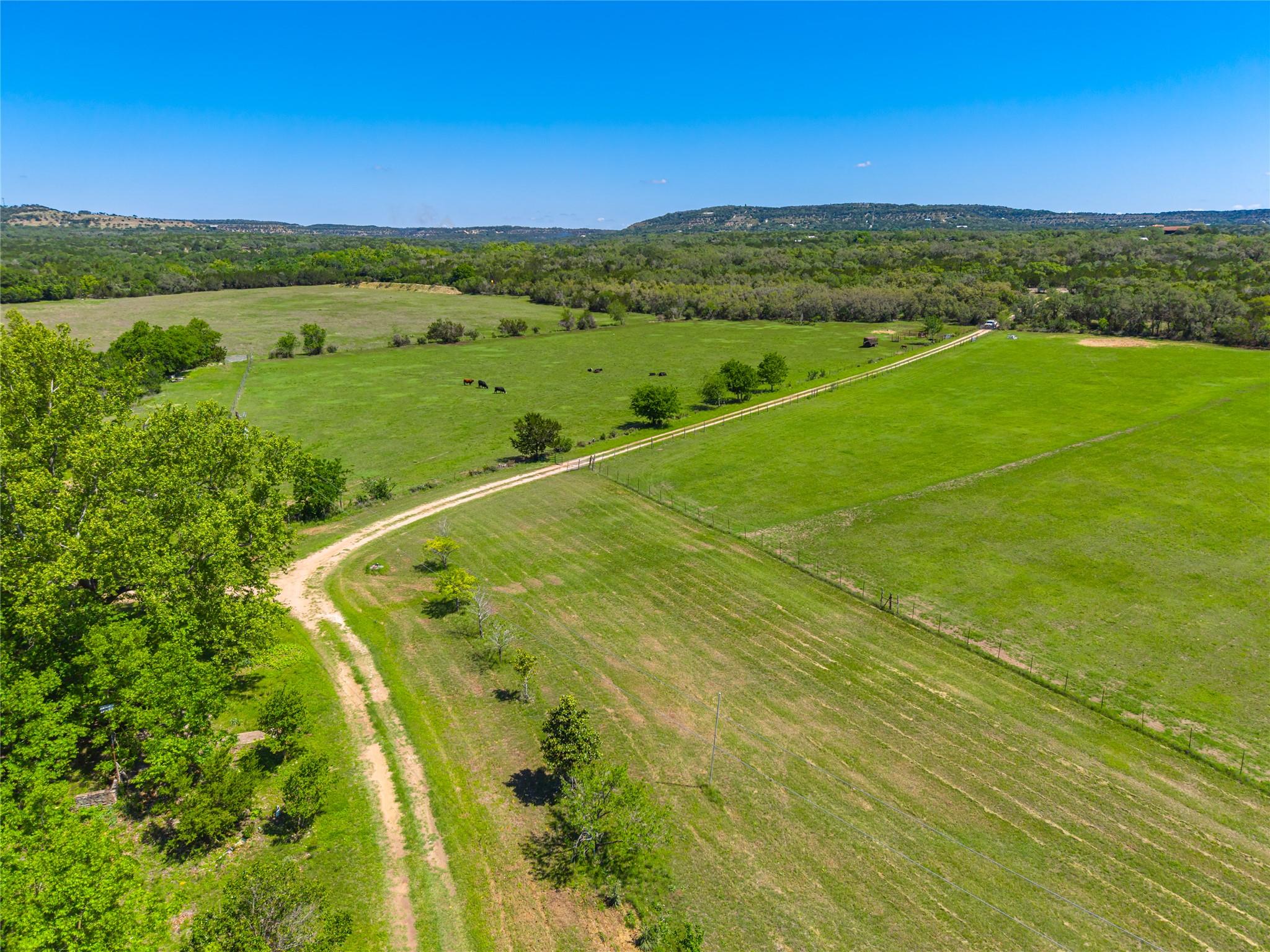 12451 Fm 2325 RD, Wimberley, TX 78676 photo 2