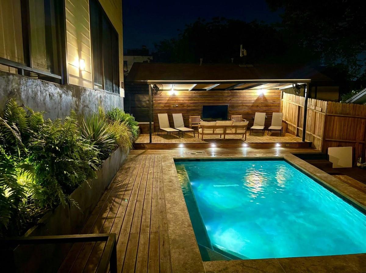 1914 8th ST, Austin, TX 78702 photo 3
