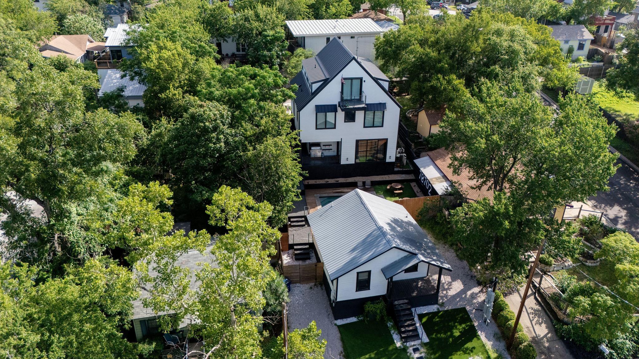 1914 8th ST, Austin, TX 78702 photo 4