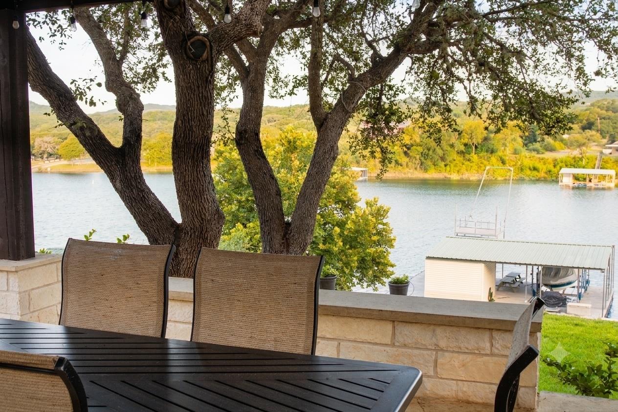 10802 Beach RD, Leander, TX 78641 photo 2