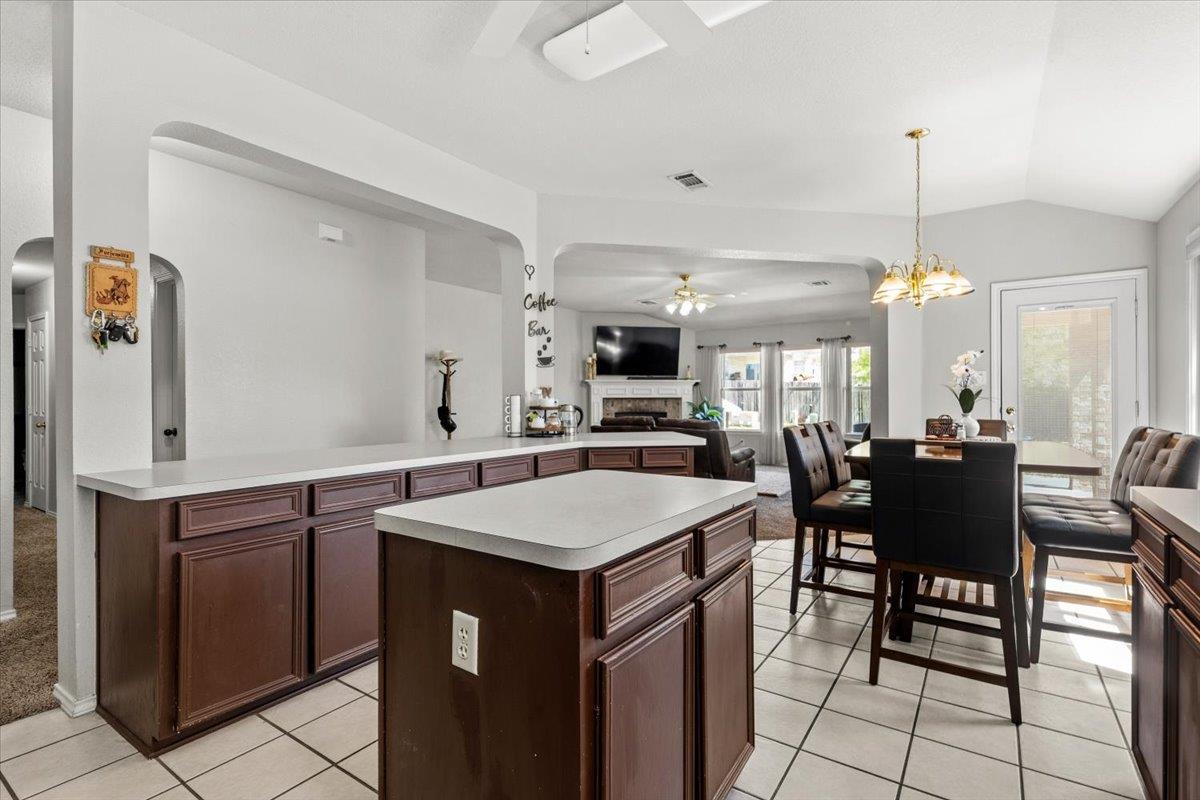 711 White Hawk TRL, Harker Heights, TX 76548 photo 4
