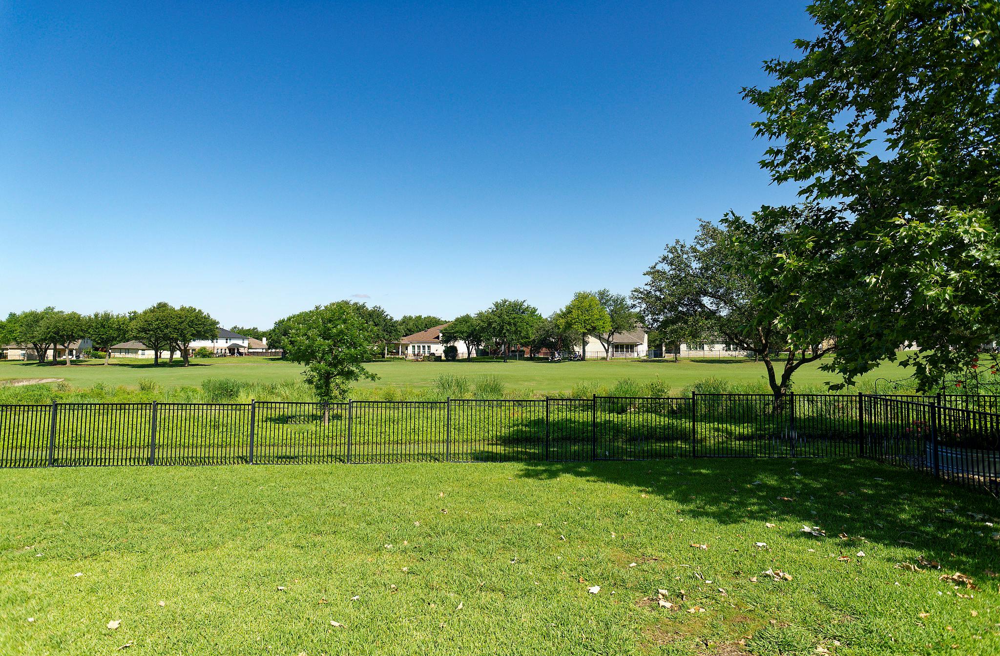 1116 Hillridge DR, Round Rock, TX 78665 photo 3