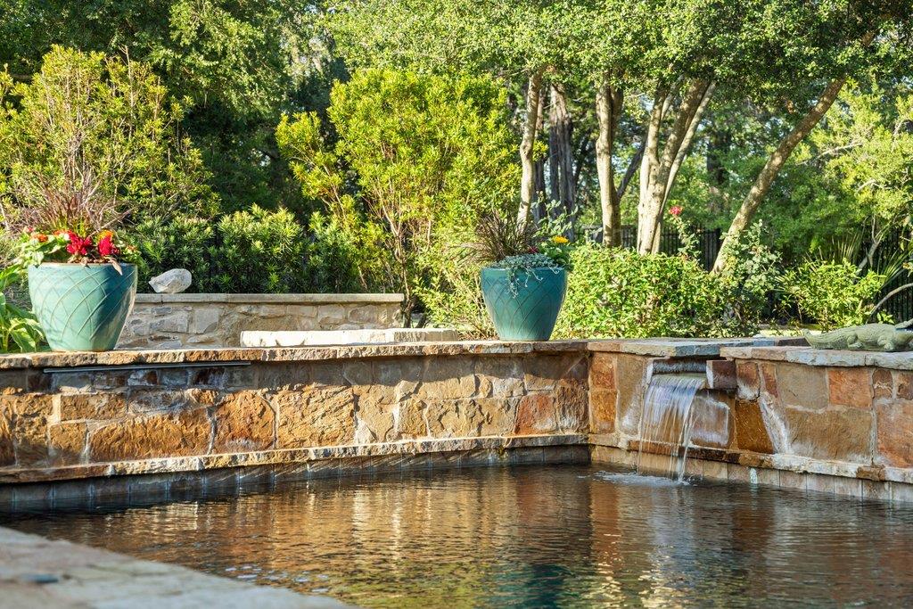 10500 Milky Way DR, Austin, TX 78730 photo 2