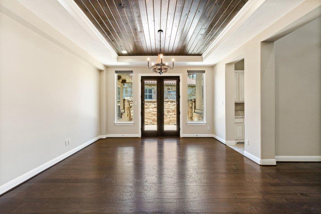 105 Aruba CT, Lakeway, TX 78734 photo 2