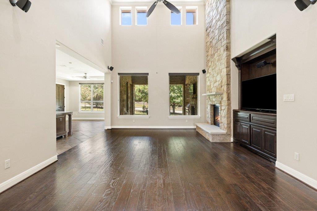 105 Aruba CT, Lakeway, TX 78734 photo 3