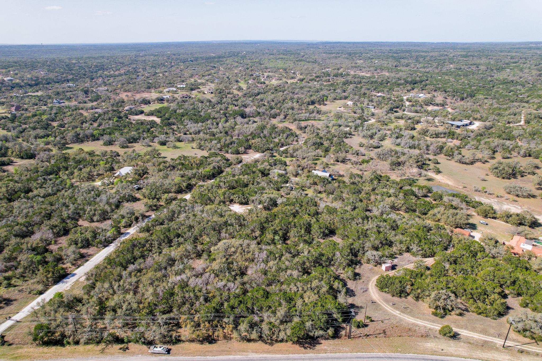 10673 Fm 150, Driftwood, TX 78619 photo 2