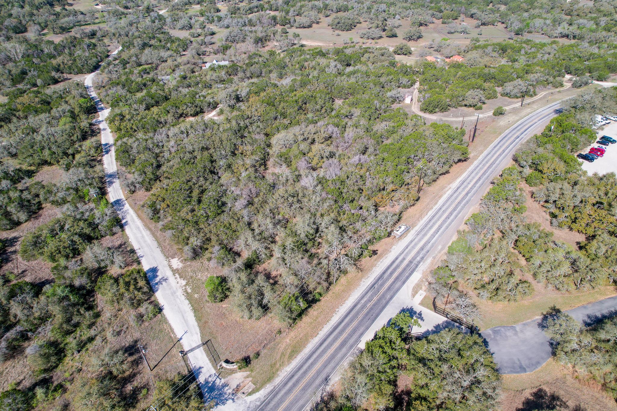10673 Fm 150, Driftwood, TX 78619 photo 5