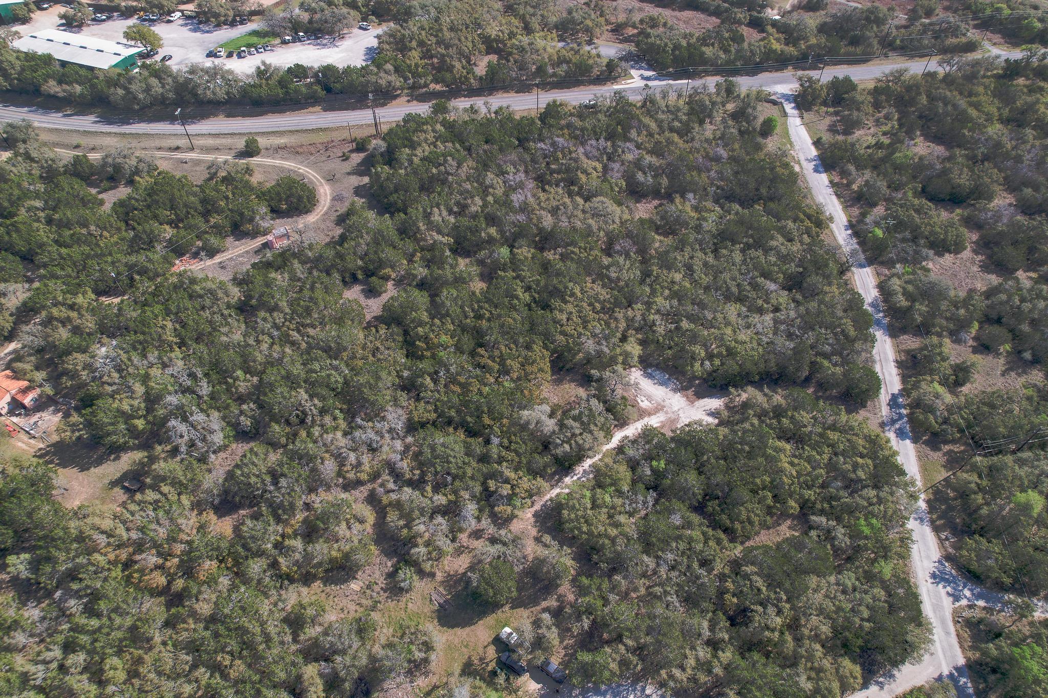 10673 Fm 150, Driftwood, TX 78619 photo 4