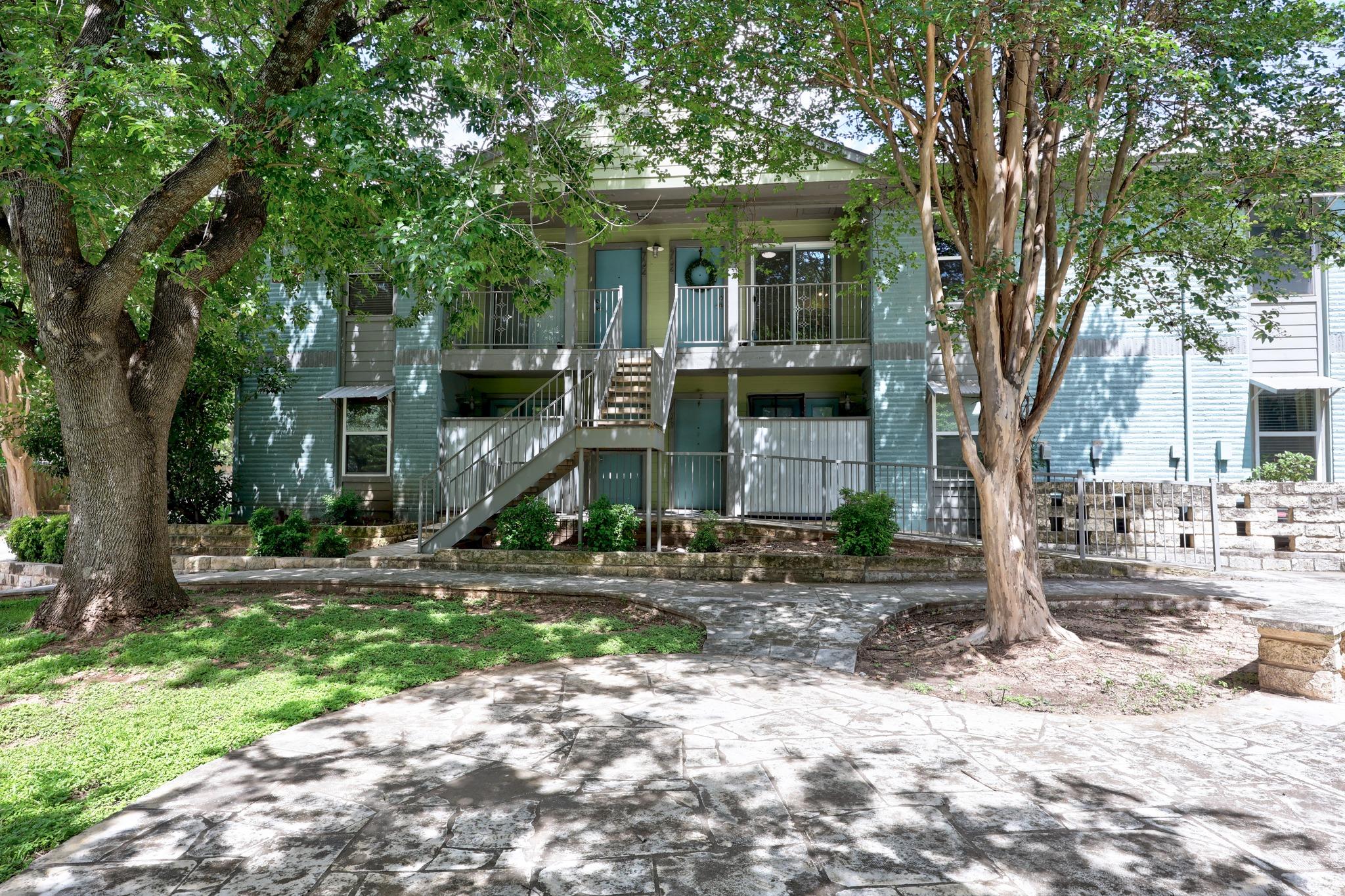 3204 Menchaca RD #704, Austin, TX 78704 photo 2