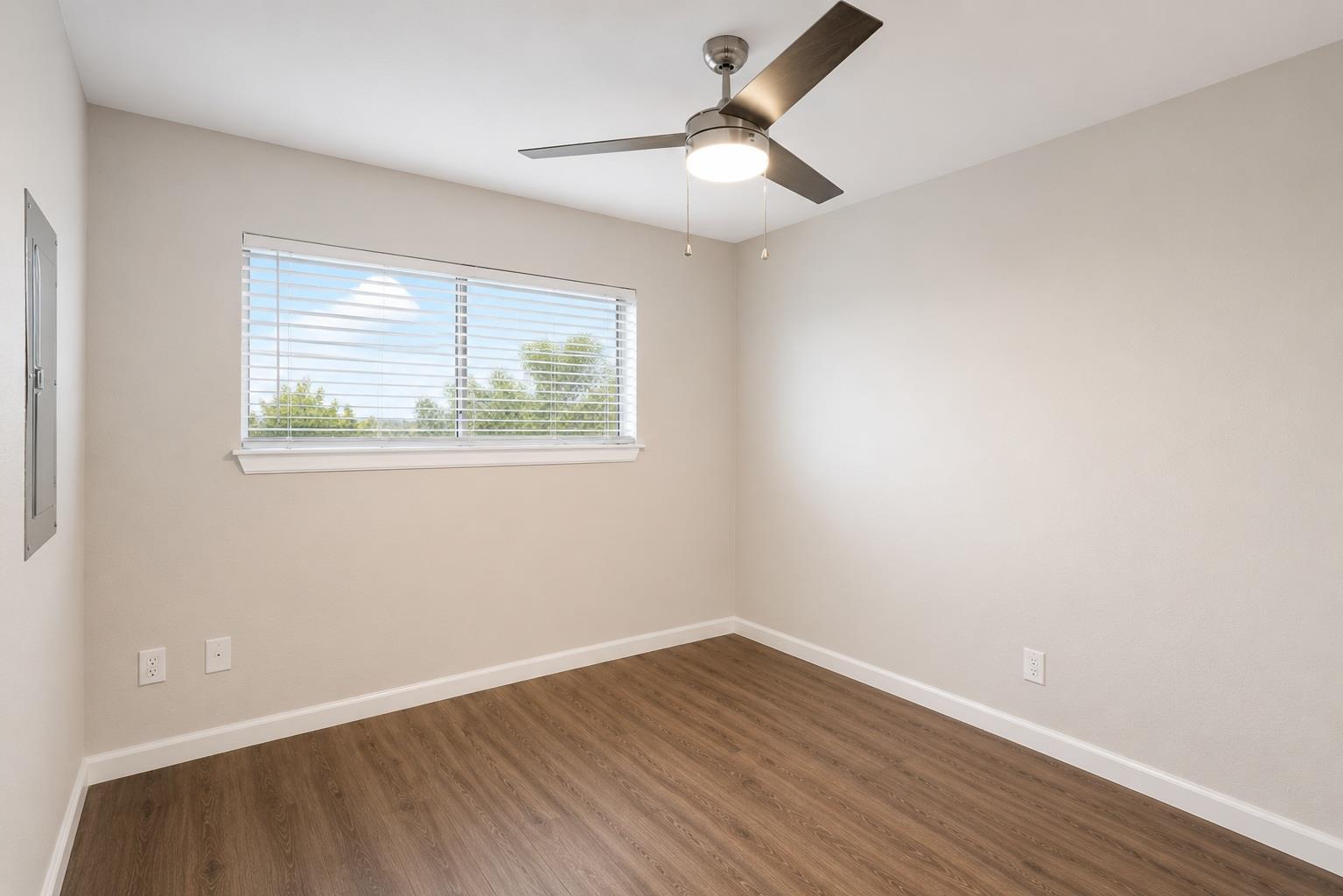 8214 Interstate 35 SVRD SB Highway, Austin, TX 78753 photo 3