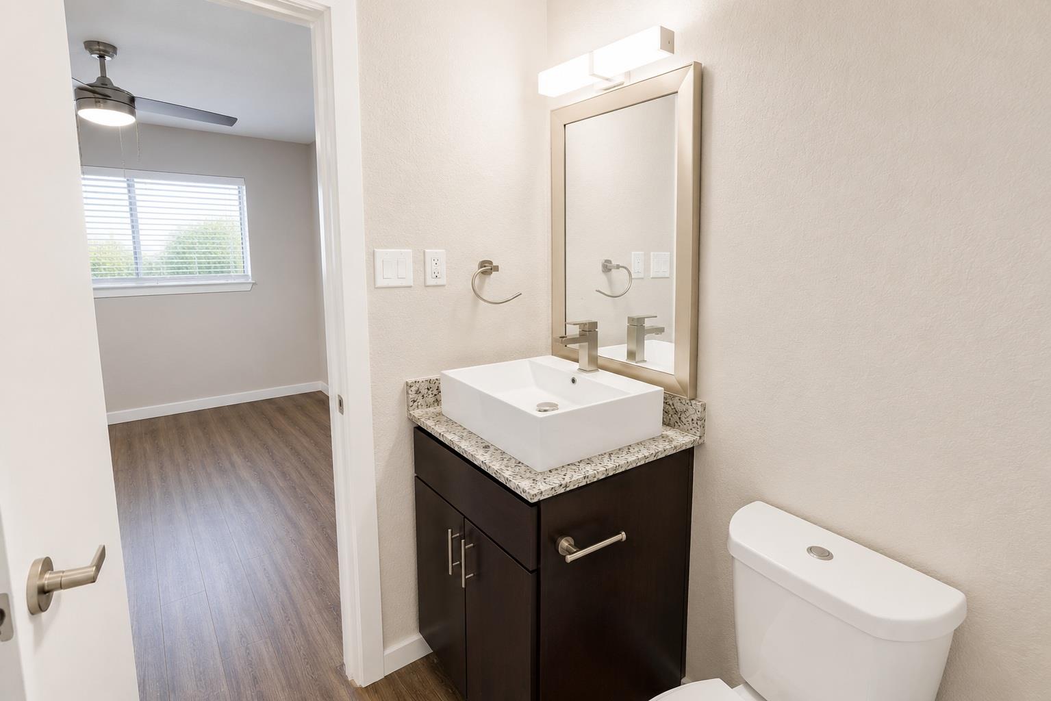 8214 Interstate 35 SVRD SB Highway, Austin, TX 78753 photo 5