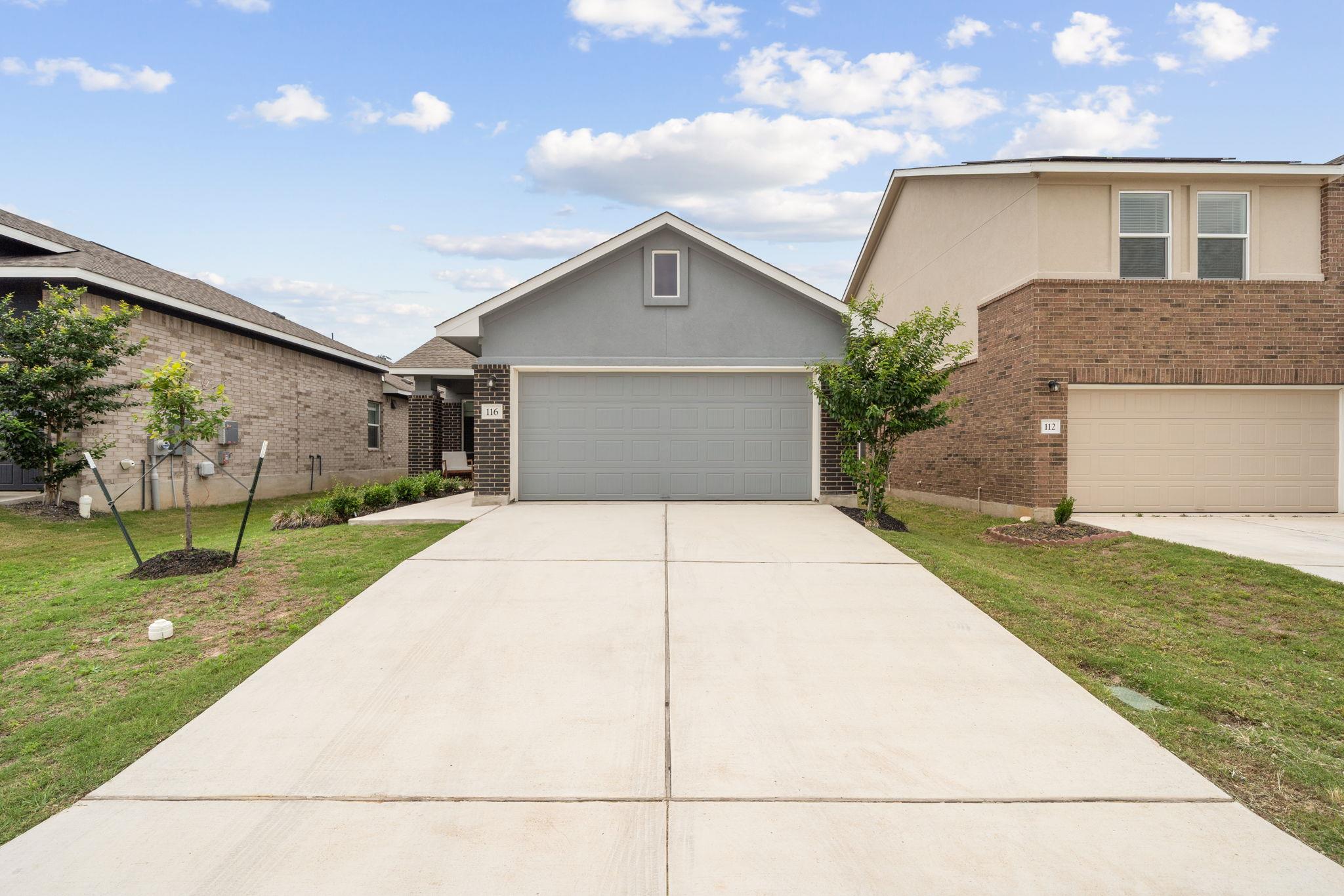116 Standing Rock LN, Marble Falls, TX 78654 photo 2