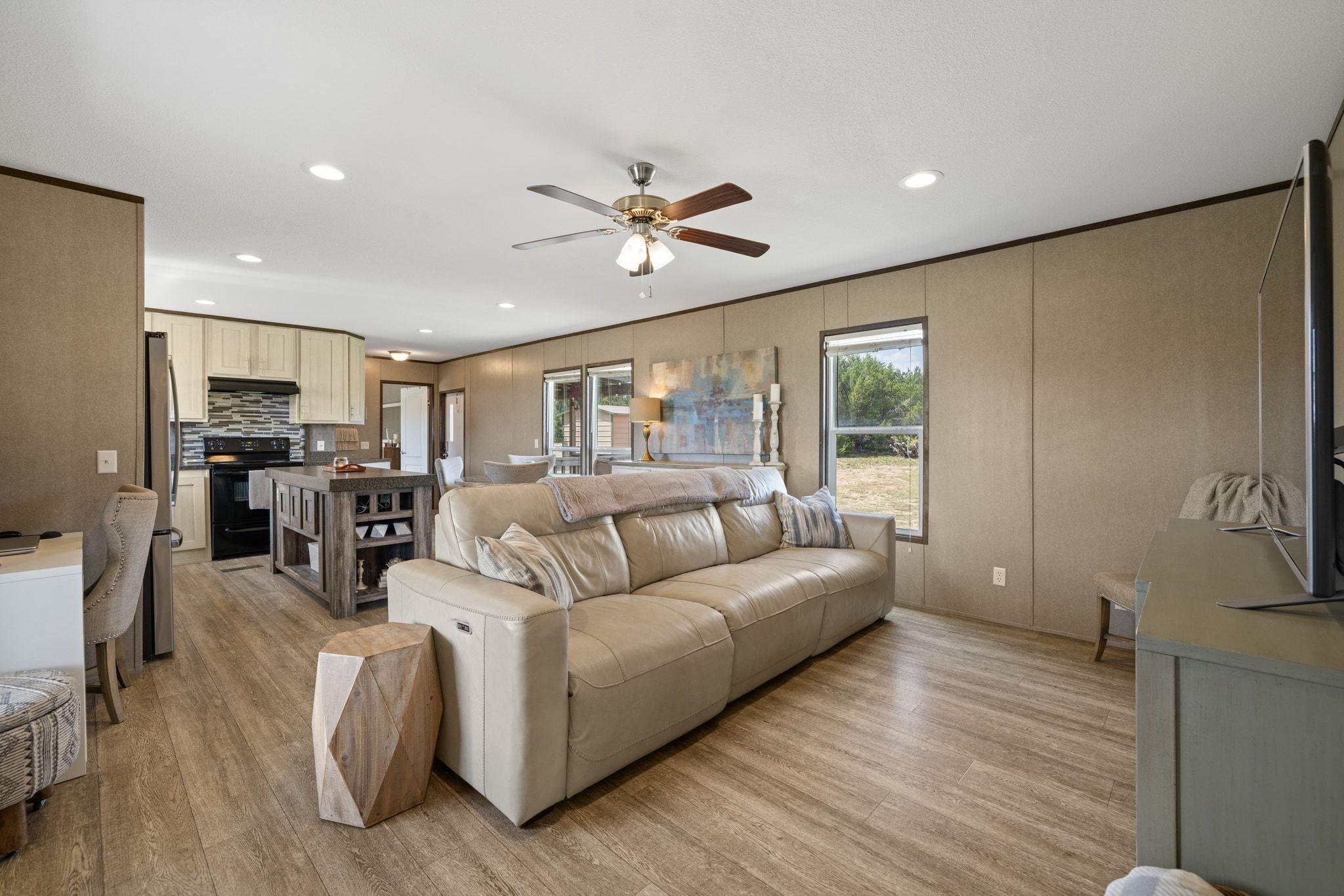 17787 Fm 963, Bertram, TX 78605 photo 4