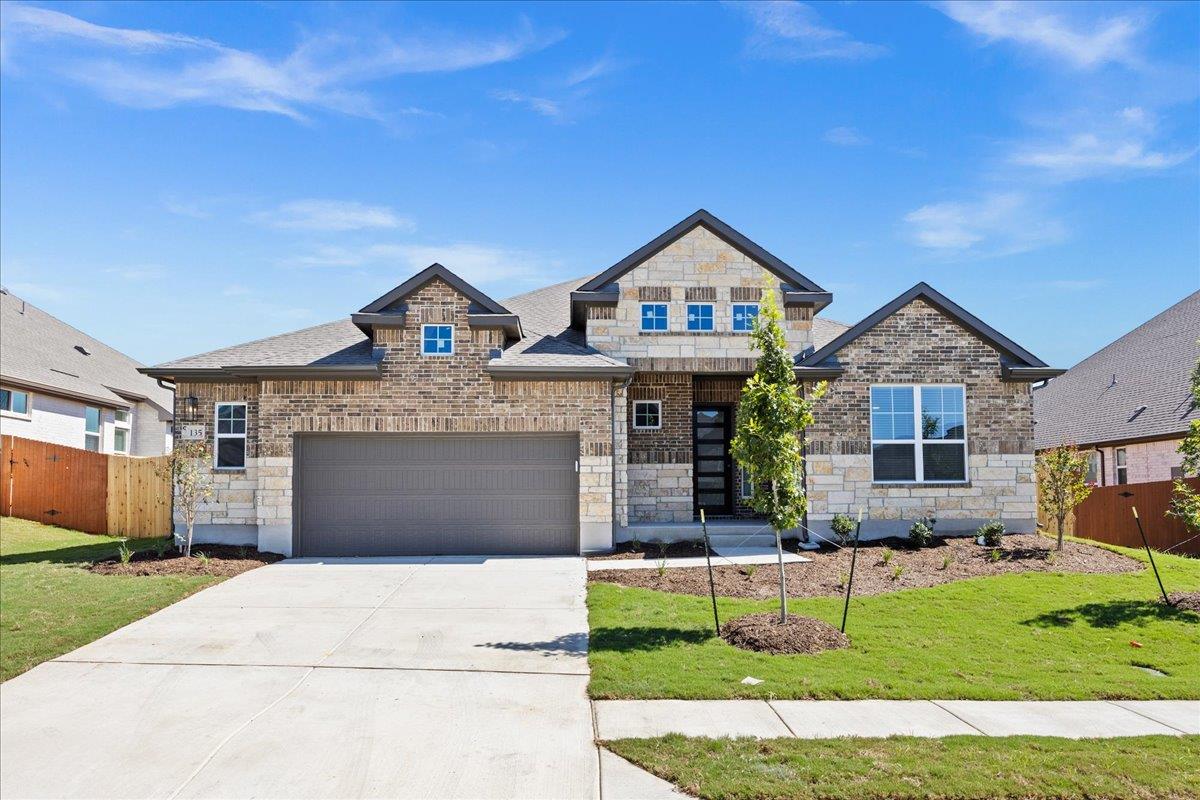 135 Kapok ST, Buda, TX 78610 photo 2