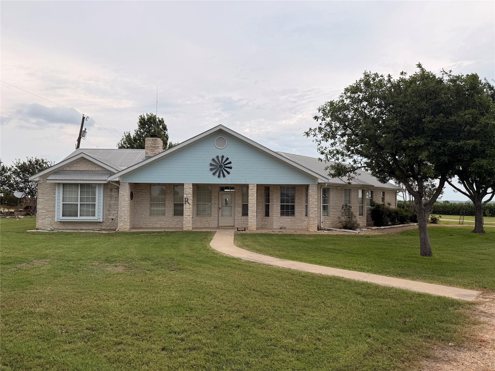 5600 Fm 1466, Coupland, TX 78615 photo 2