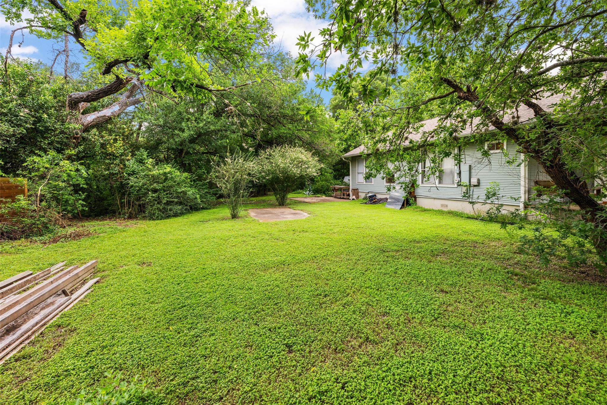 1132 Eleanor ST, Austin, TX 78721 photo 5