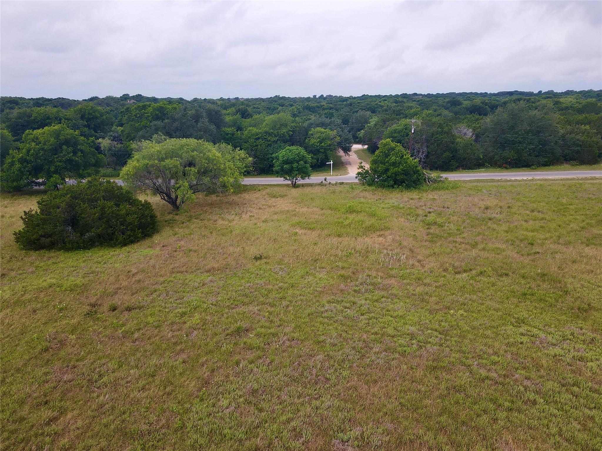 1603 Brookside DR, Whitney, TX 76692 photo 2