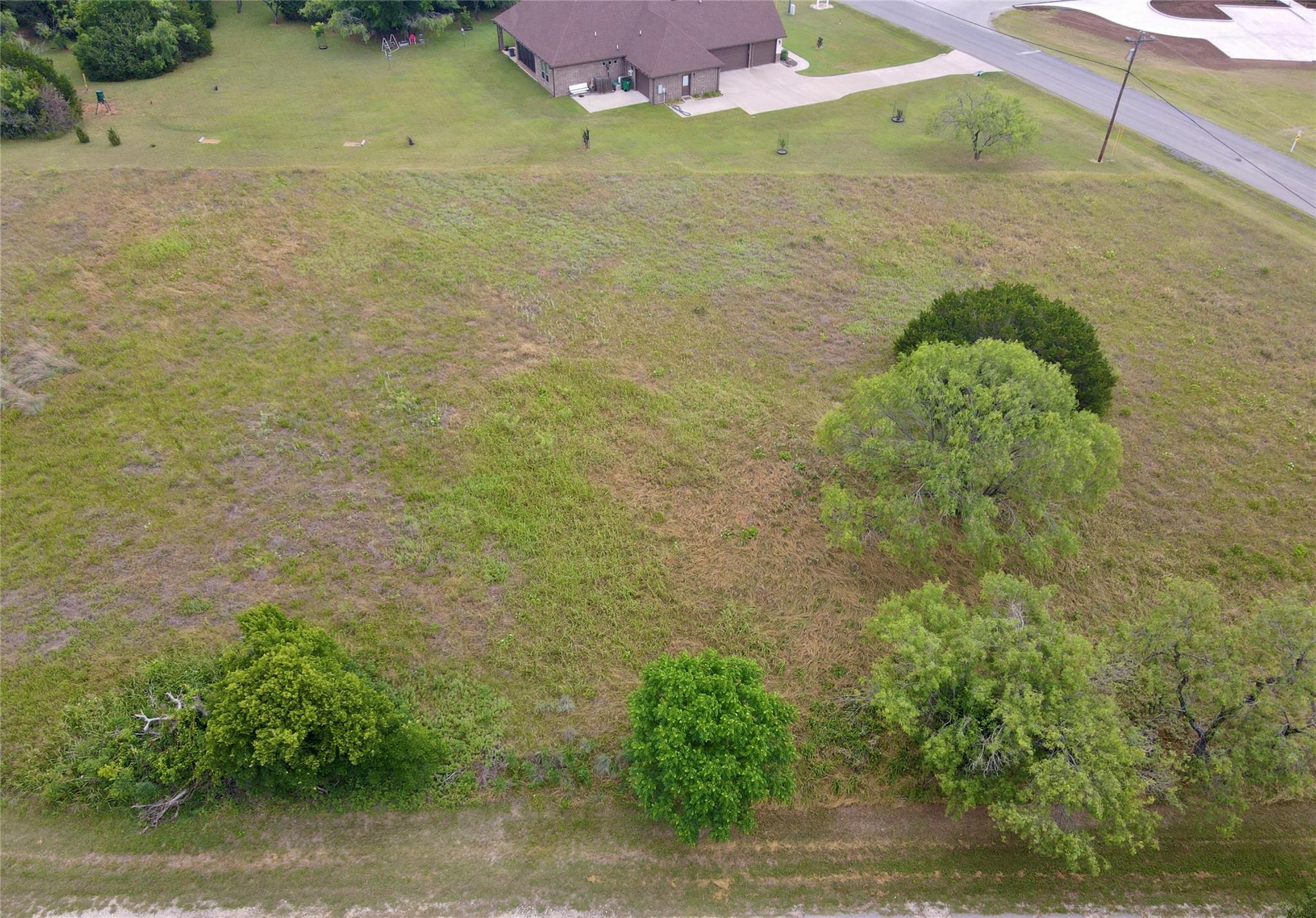 1603 Brookside DR, Whitney, TX 76692 photo 3