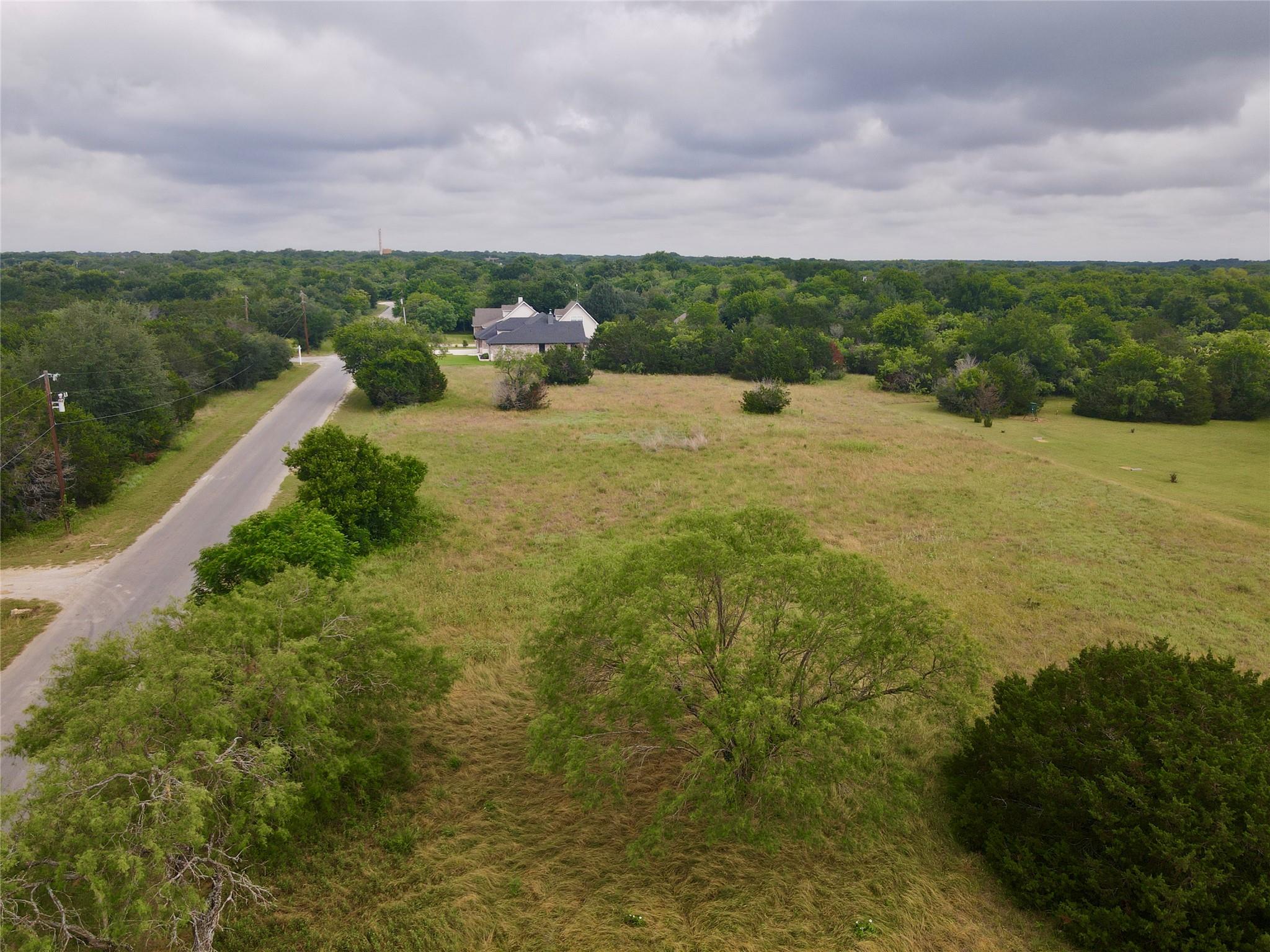 1603 Brookside DR, Whitney, TX 76692 photo 4