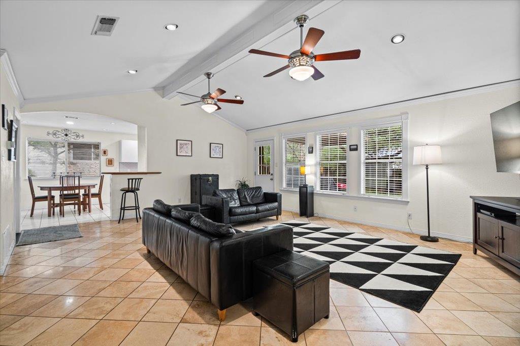 6010 Morning Dew DR, Austin, TX 78749 photo 5