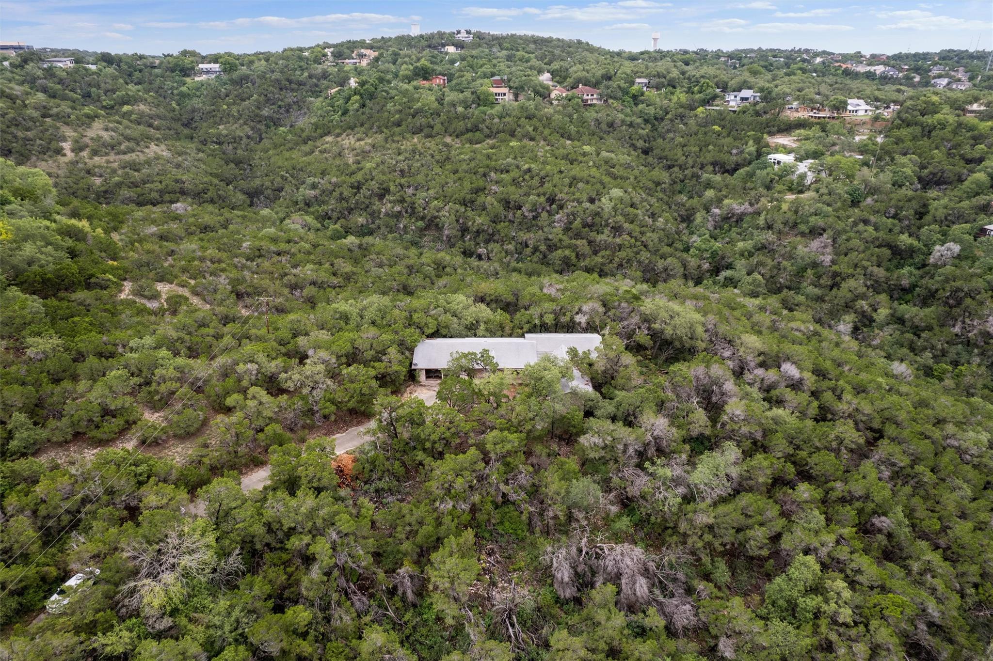 501 Drawbridge RD, Austin, TX 78746 photo 5
