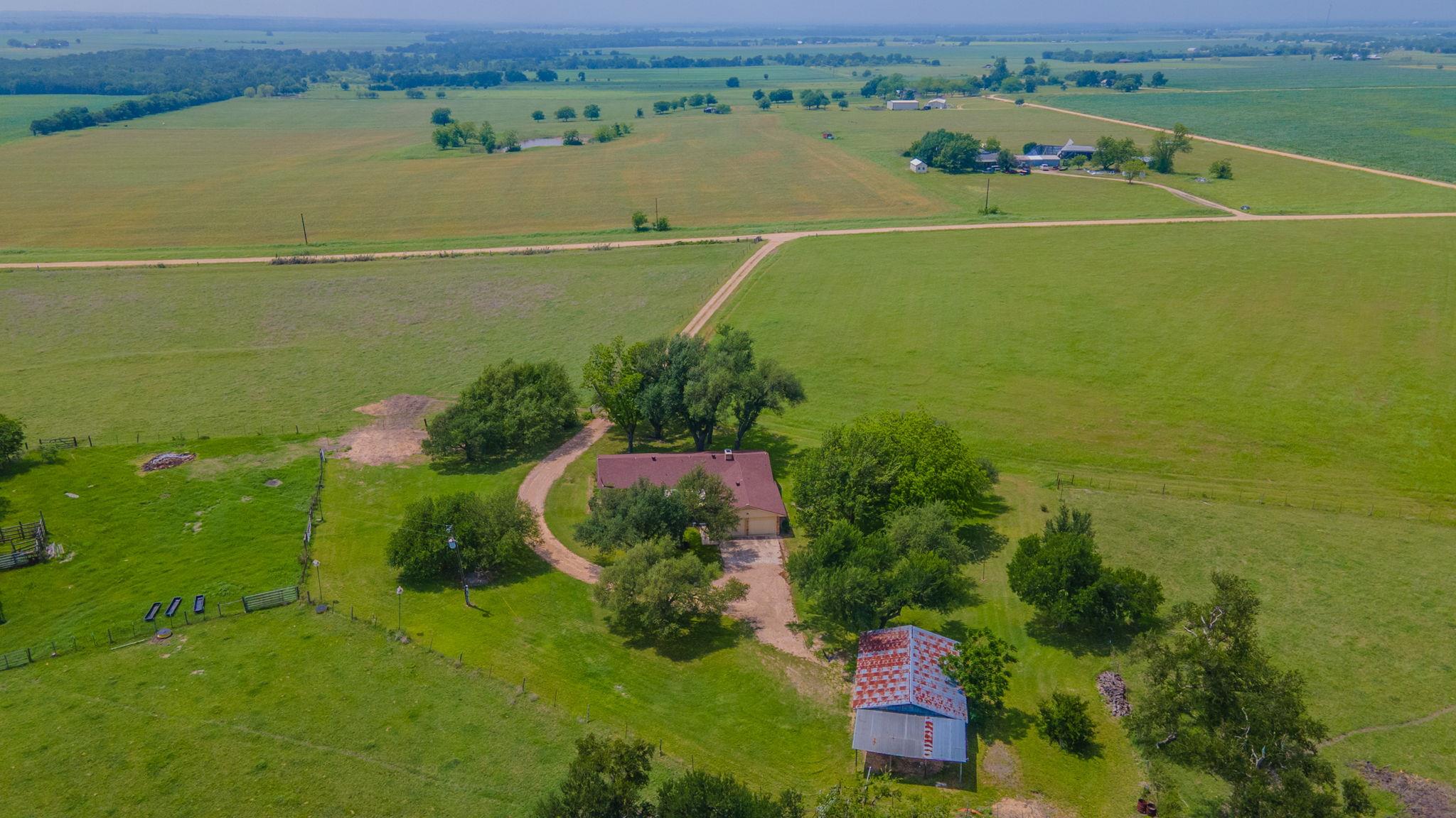3053 Hobby Creek RD, Burlington, TX 76519 photo 3
