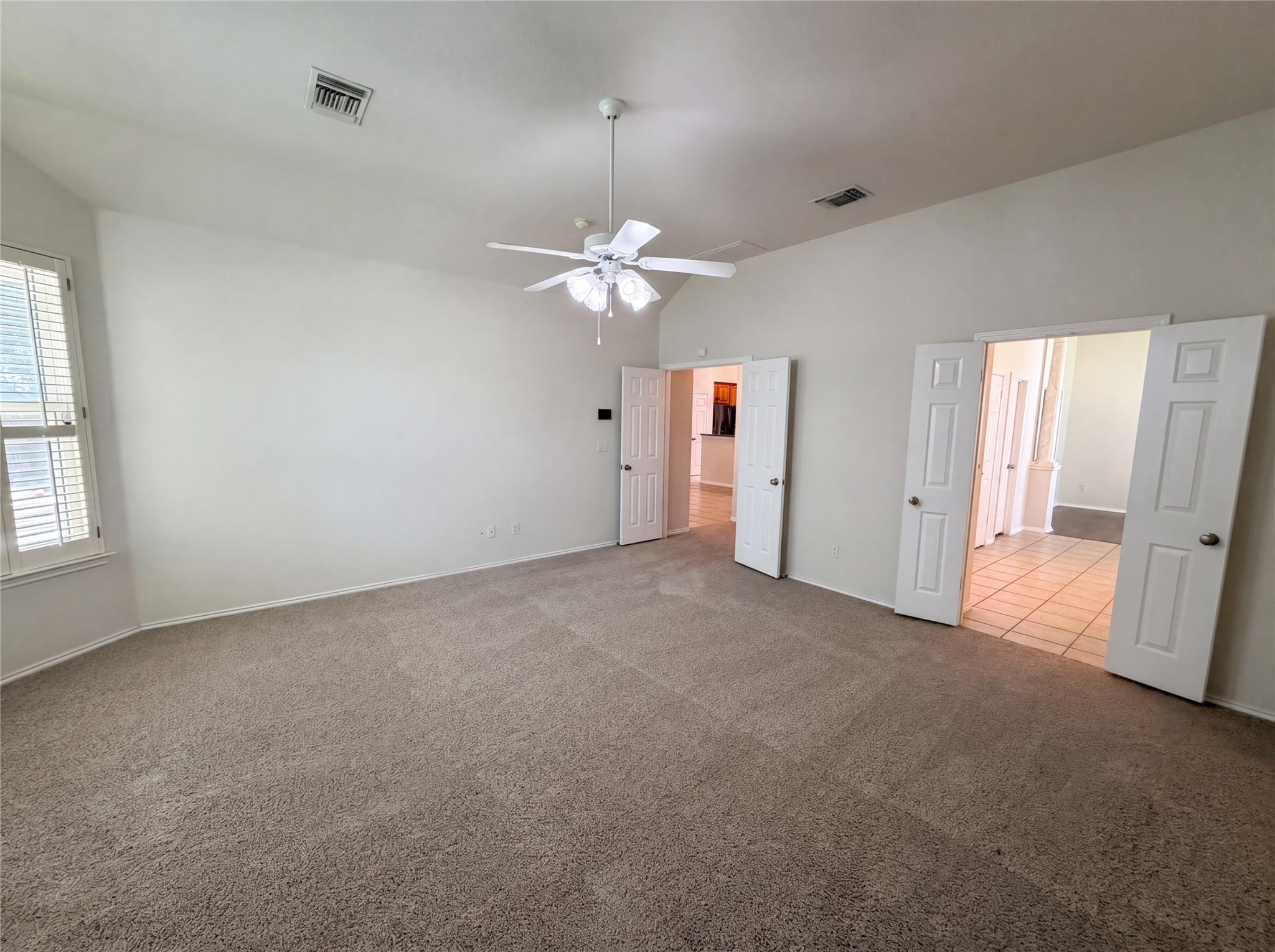 117 Brentwood DR, Georgetown, TX 78628 photo 4