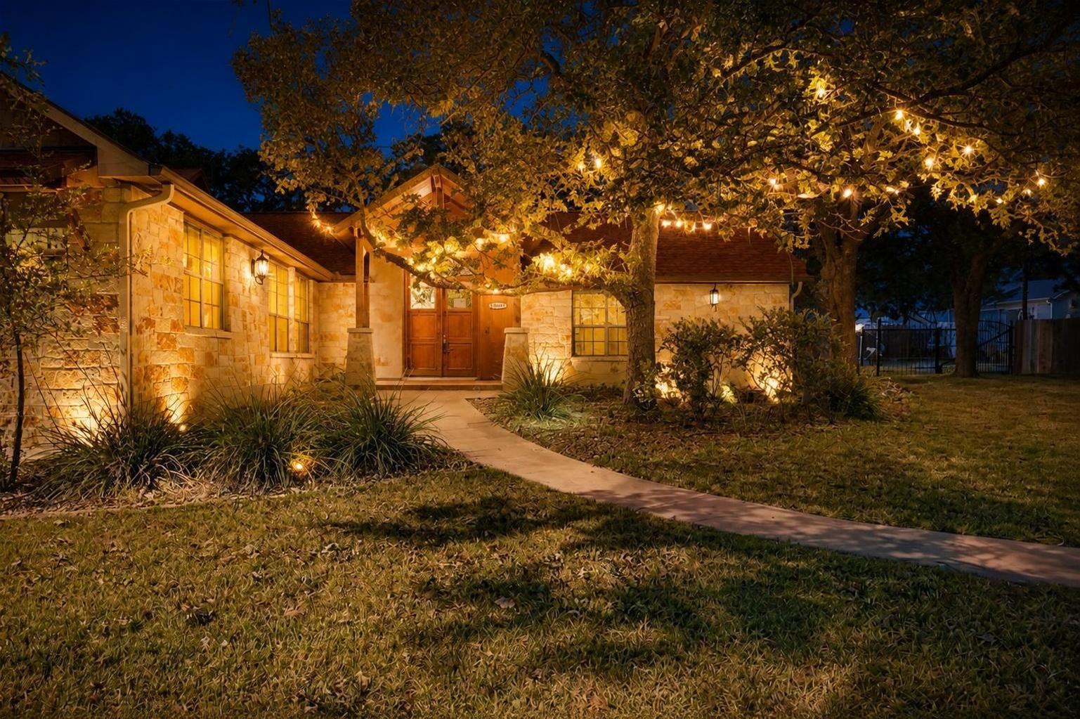 1200 Doe Run HOLW, Fredericksburg, TX 78624 photo 3