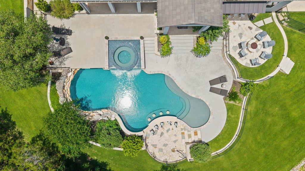 277 Paintbrush PATH, New Braunfels, TX 78132 photo 3