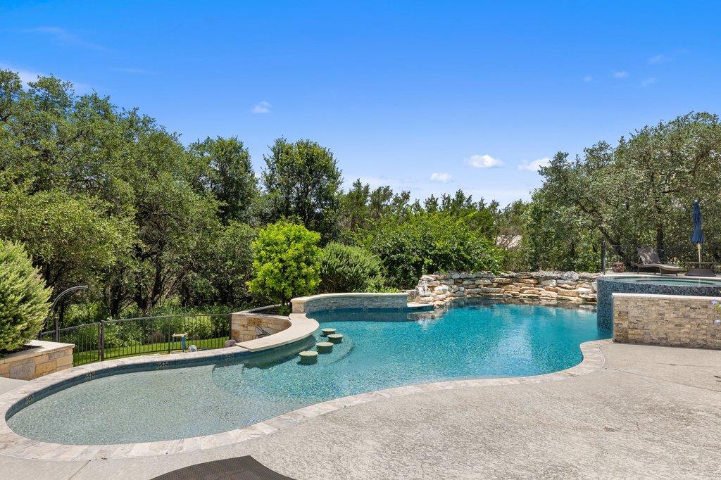 277 Paintbrush PATH, New Braunfels, TX 78132 photo 4