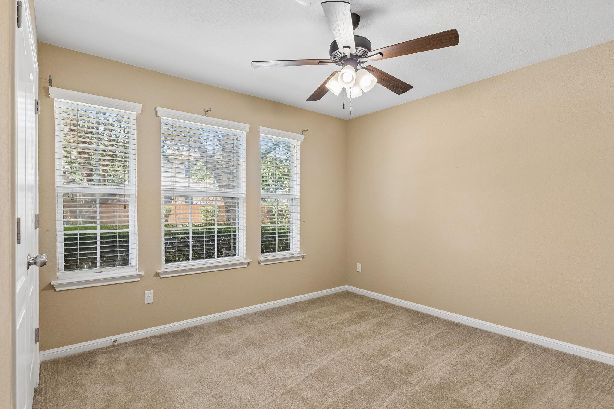 1729 Hidden Springs PATH, Round Rock, TX 78665 photo 5