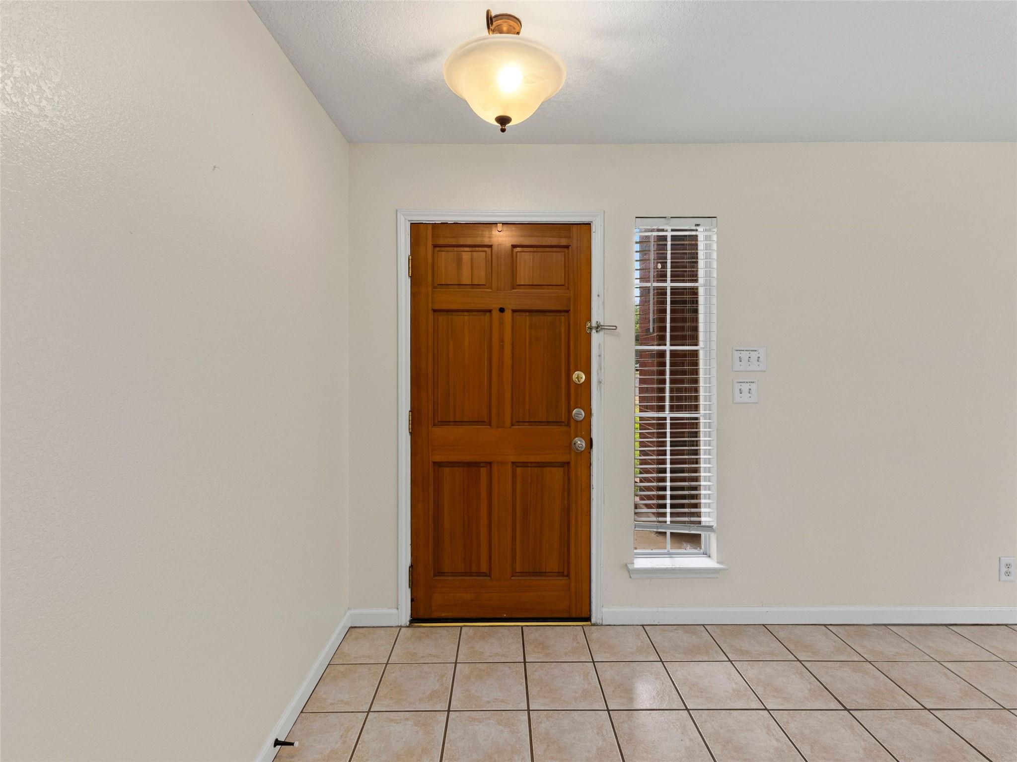 7307 Belmont PL, San Antonio, TX 78240 photo 3