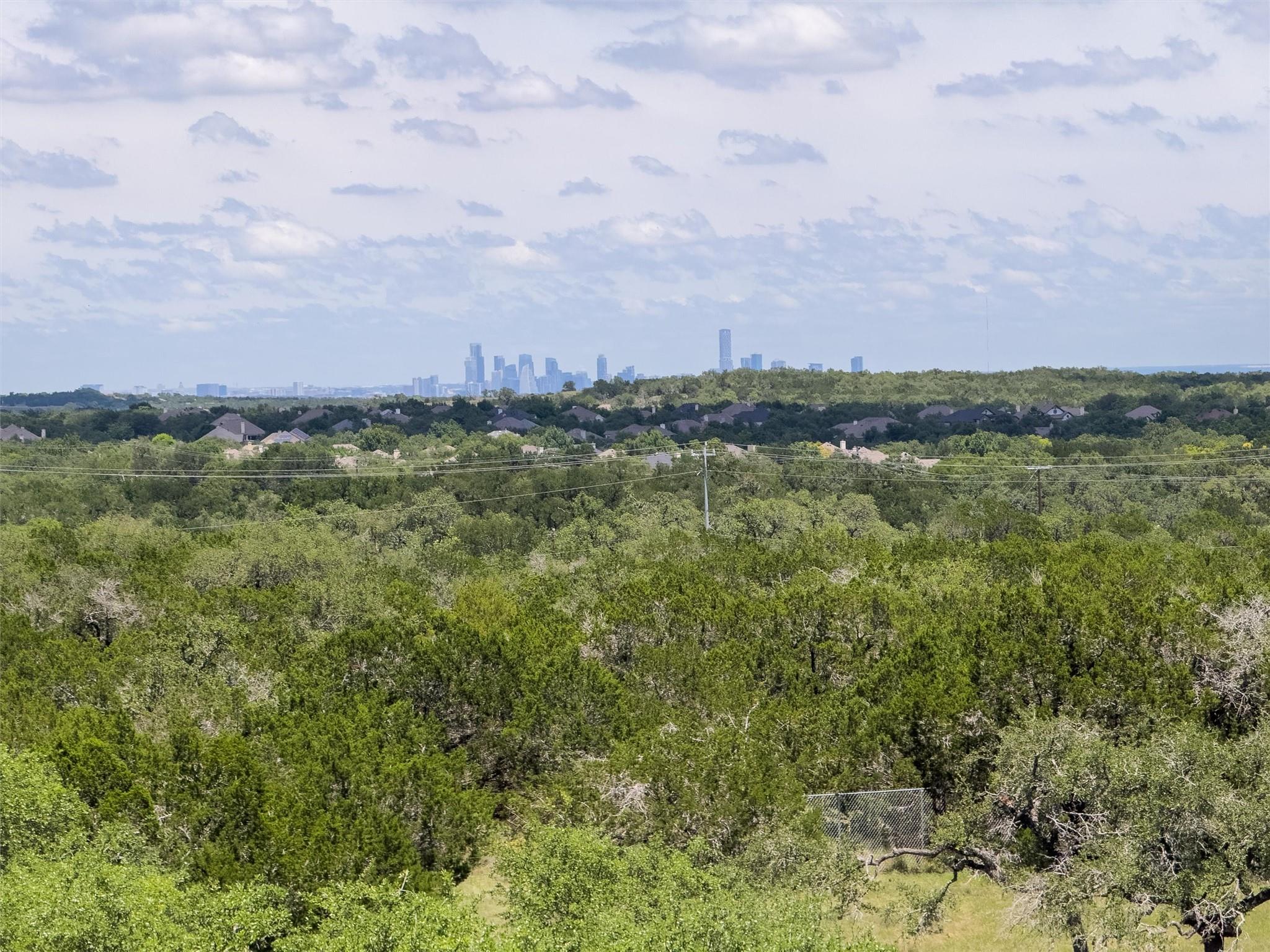 8322 Sharl CV, Austin, TX 78737 photo 2