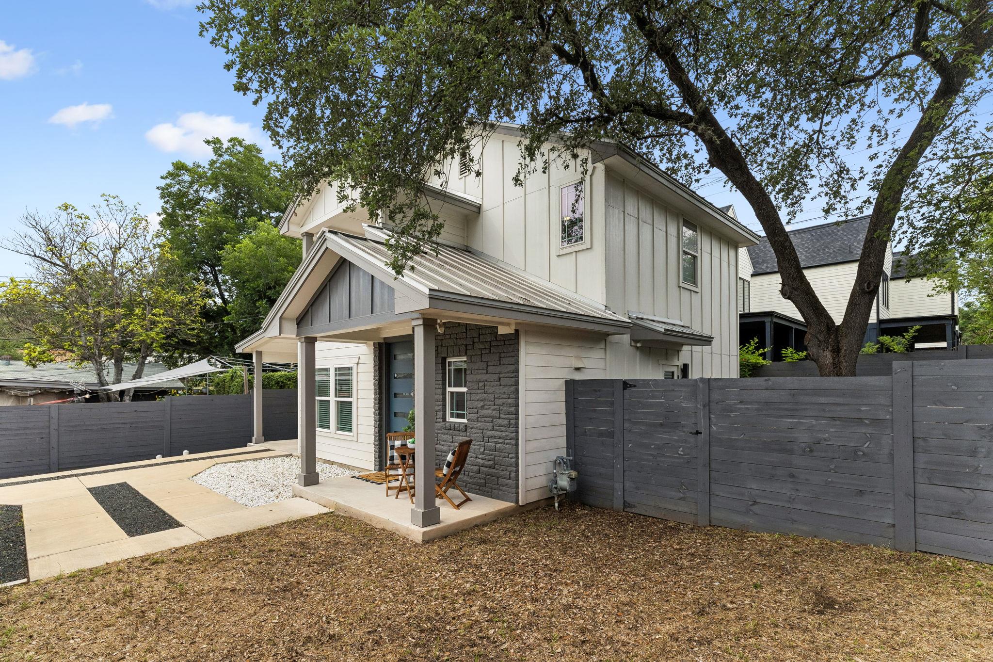 806 Philco DR #2, Austin, TX 78745 photo 2