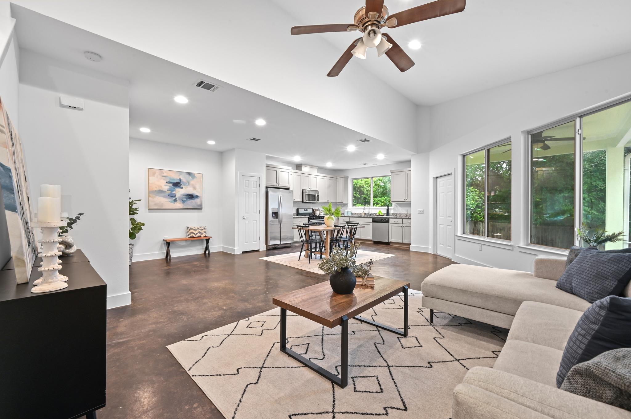 3306 Thomas Kincheon ST, Austin, TX 78745 photo 2