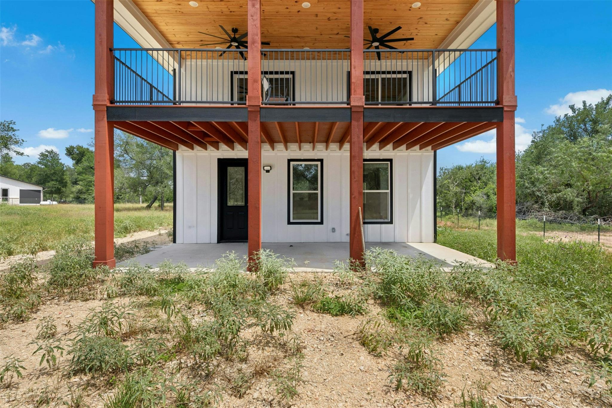 3705 Callihan RD, Luling, TX 78648 photo 5
