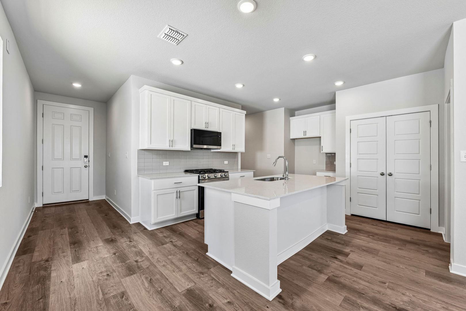 11916 Ellena CV, Austin, TX 78747 photo 5