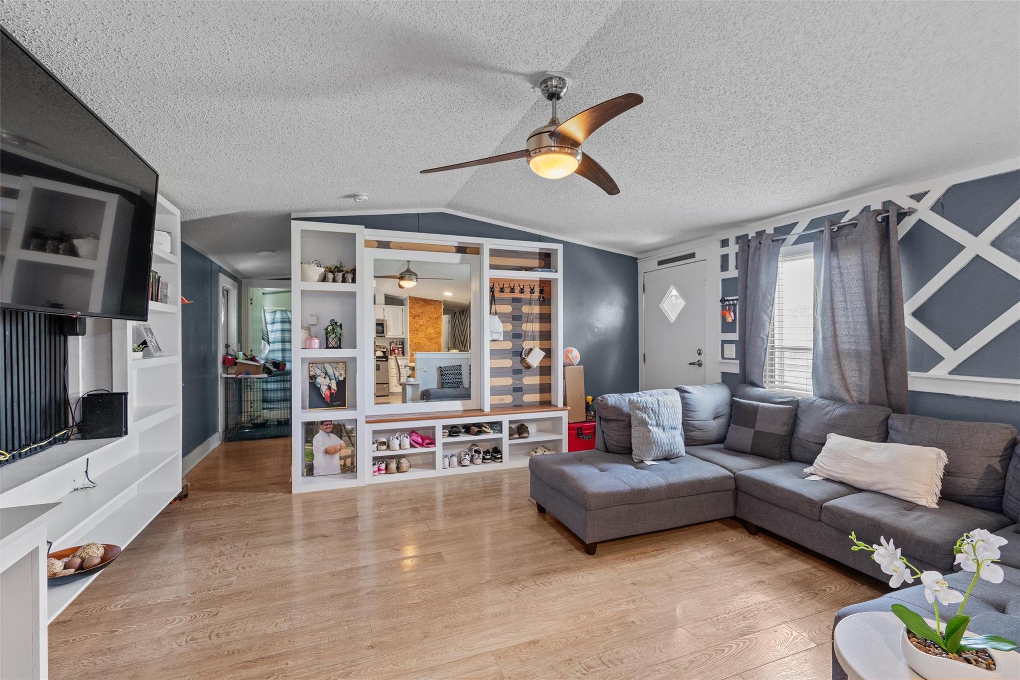 218 Boxcar PATH, Kyle, TX 78640 photo 4