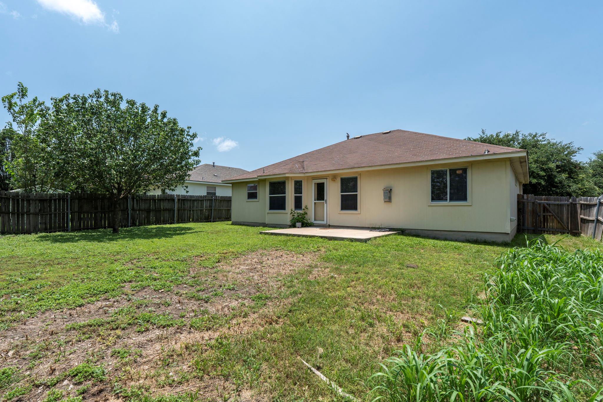 136 Atlantis, Kyle, TX 78640 photo 5