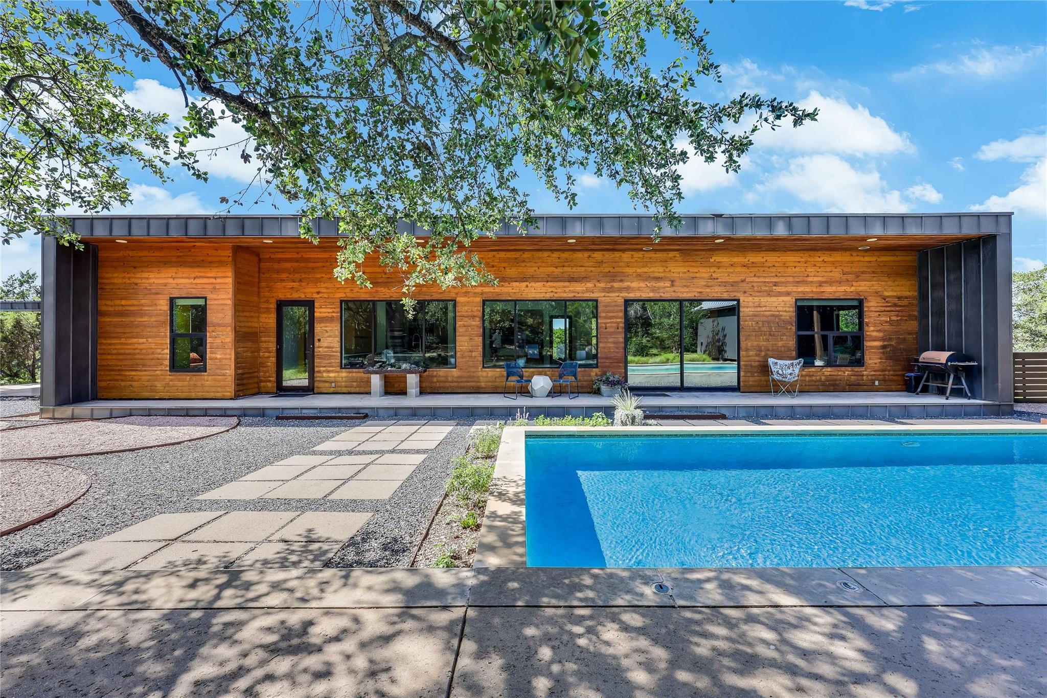 Larson Estates