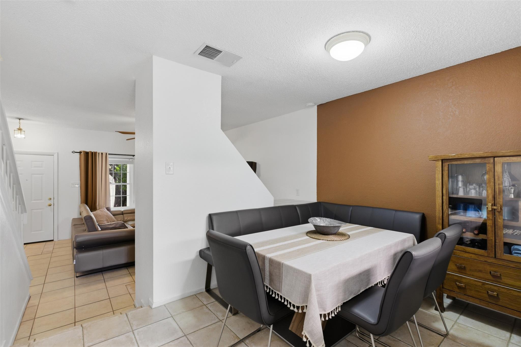11901 Swearingen DR #24, Austin, TX 78758 photo 5