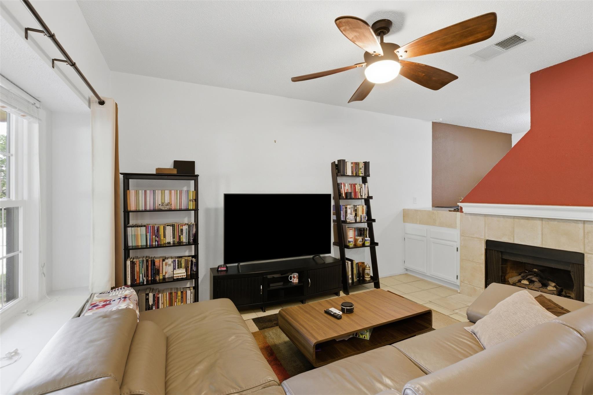 11901 Swearingen DR #24, Austin, TX 78758 photo 4