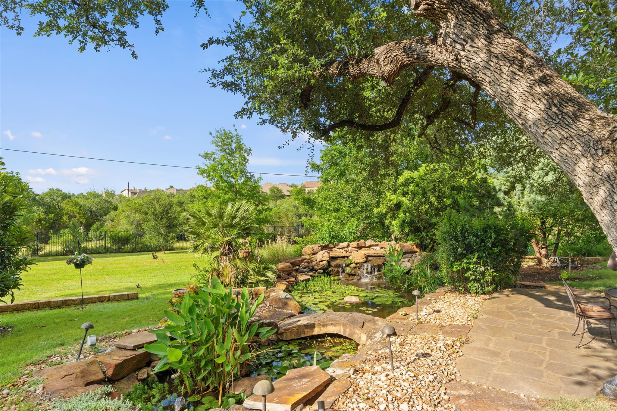 407 Bella Montagna CIR, Austin, TX 78734 photo 3