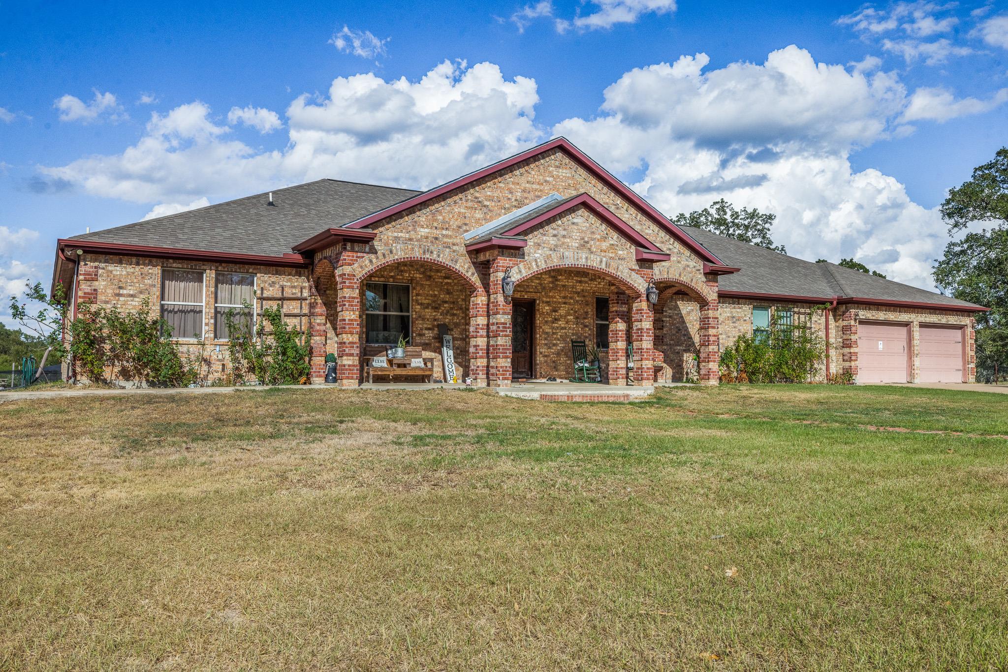 1102 Private Road 2332, Giddings, TX 78942 photo 3