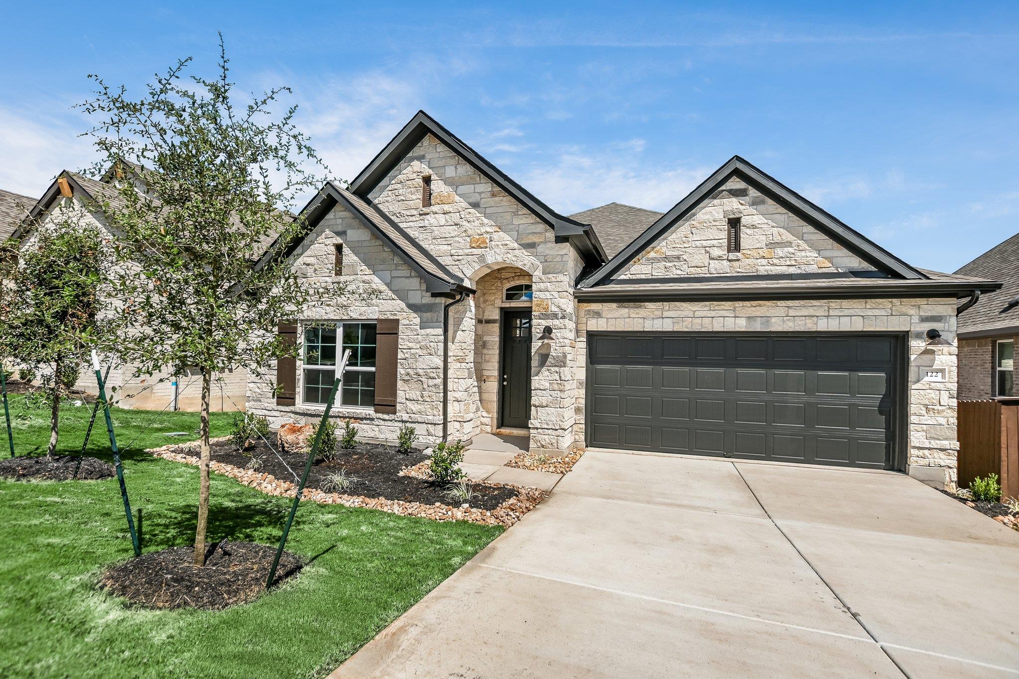 122 Horseherb WAY, San Marcos, TX 78666 photo 2